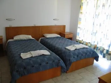 Alexis Pool Hotel 3*